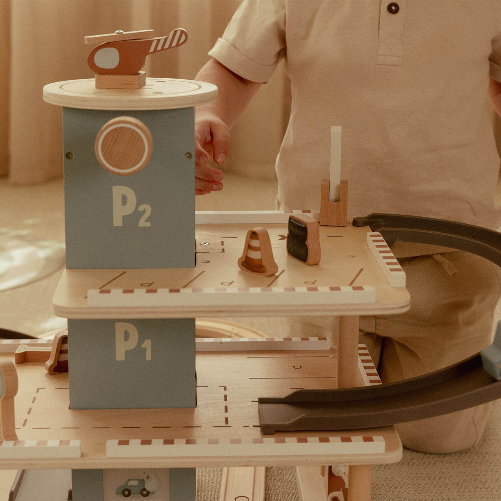 Wooden Parking Garage - 18 Pieces