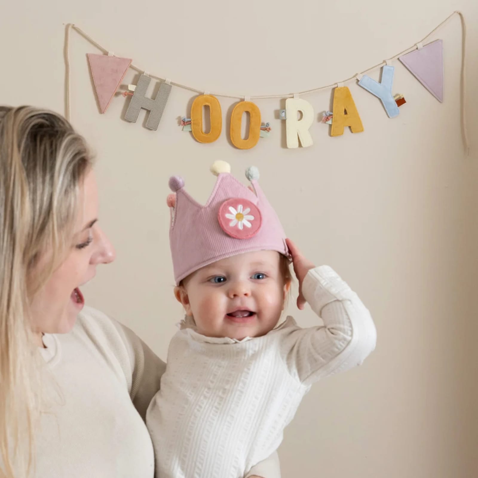 Birthday Crown With Numbers - Pink