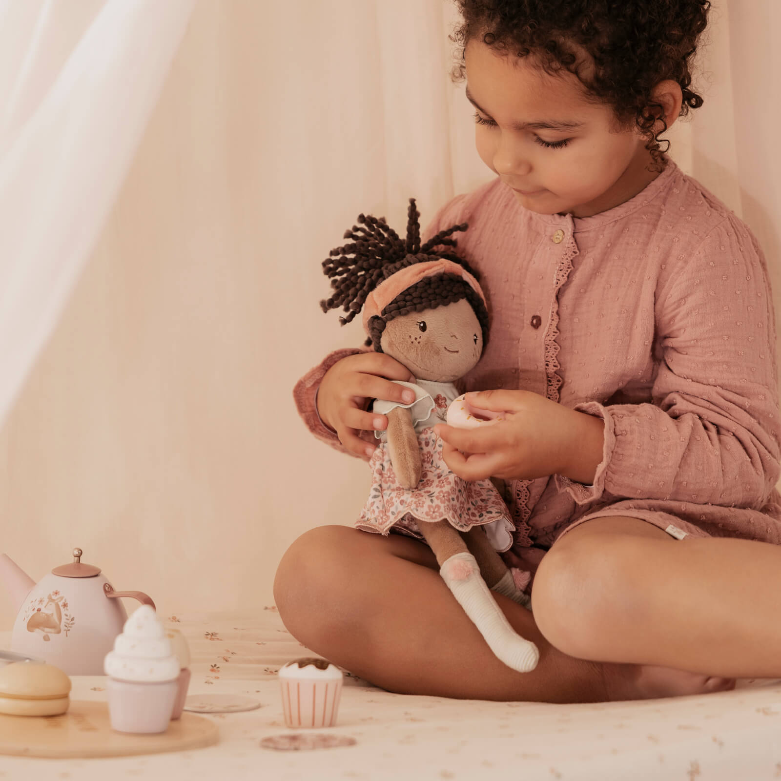 Soft Cuddle Doll - Evi 35cm
