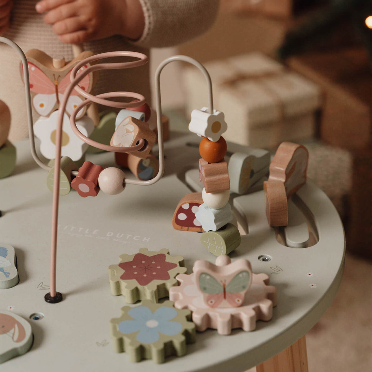 Activity Table - Little Farm