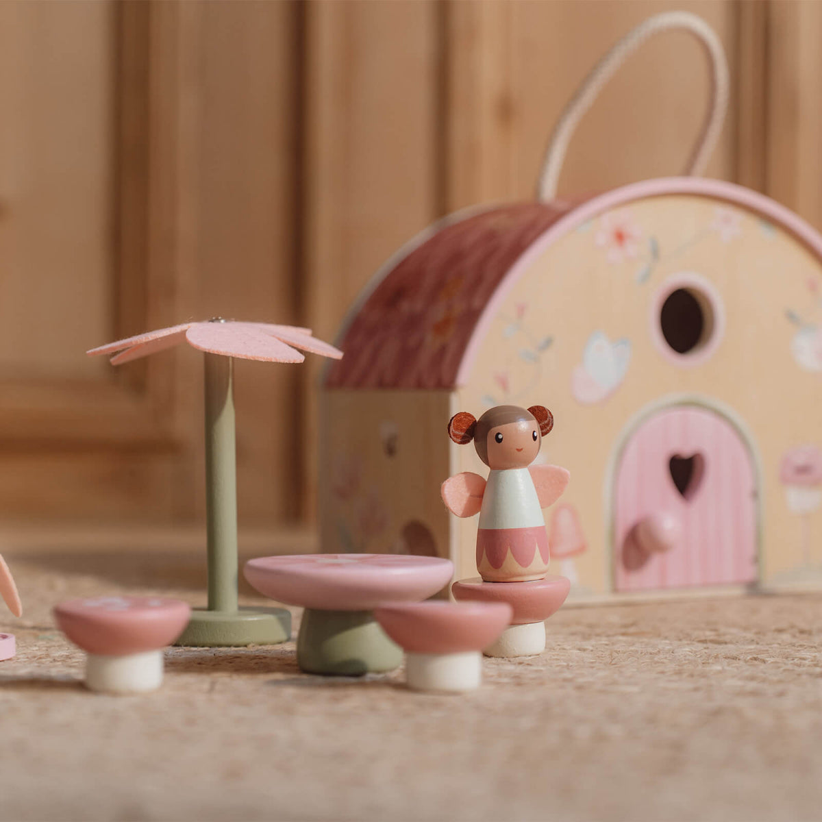 Dolls House and Accessories - Fairy Garden