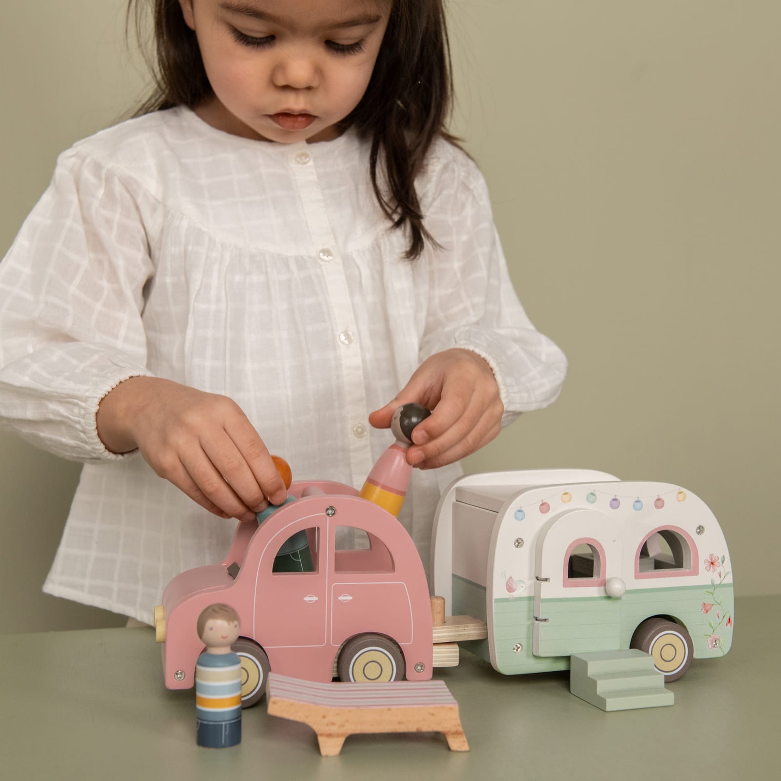 Wooden Car and Caravan Set