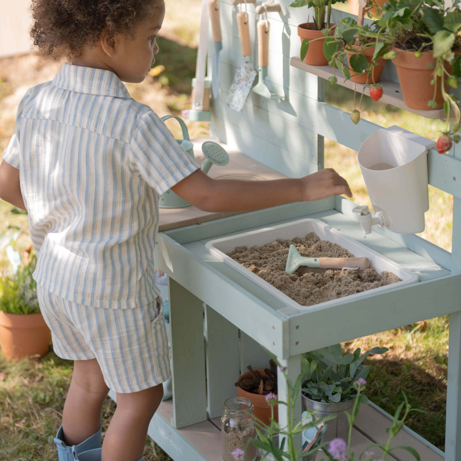 Wooden Outdoor Mud Kitchen
