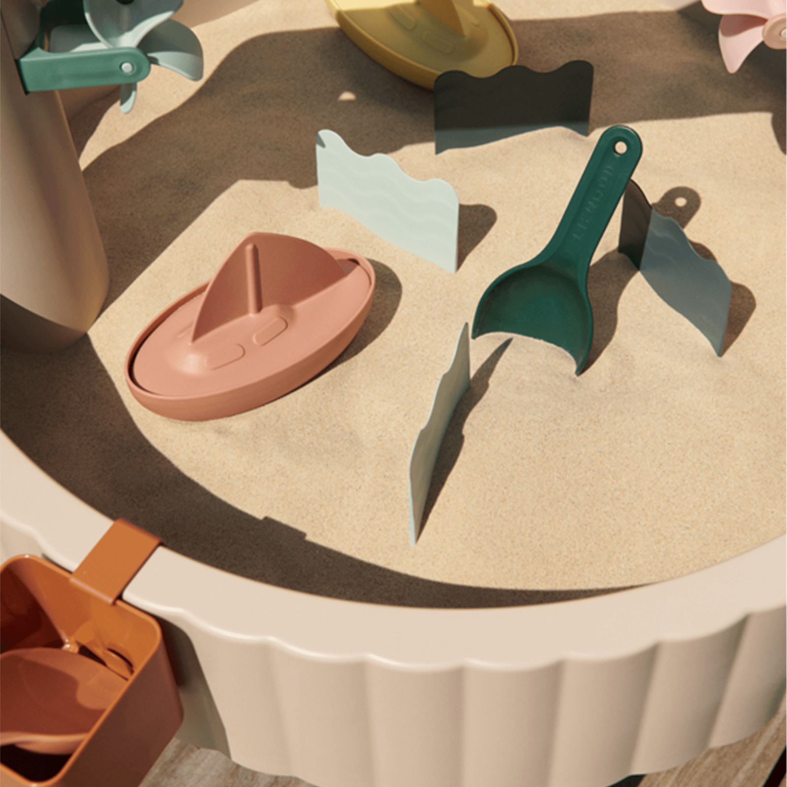 Sepp Activity Table - Sandy Multi Mix