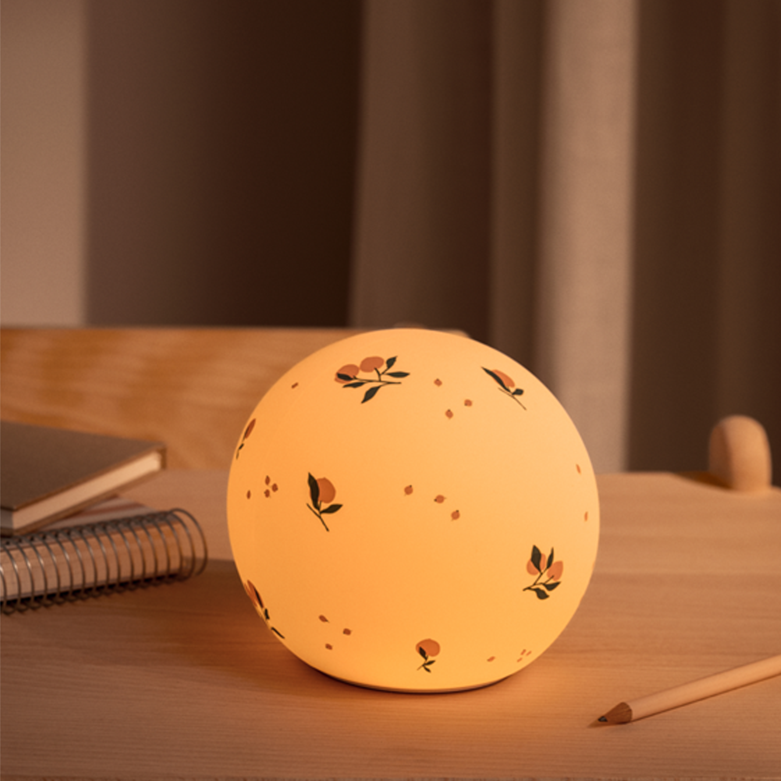Yuki Night Light - Peach Sea Shell
