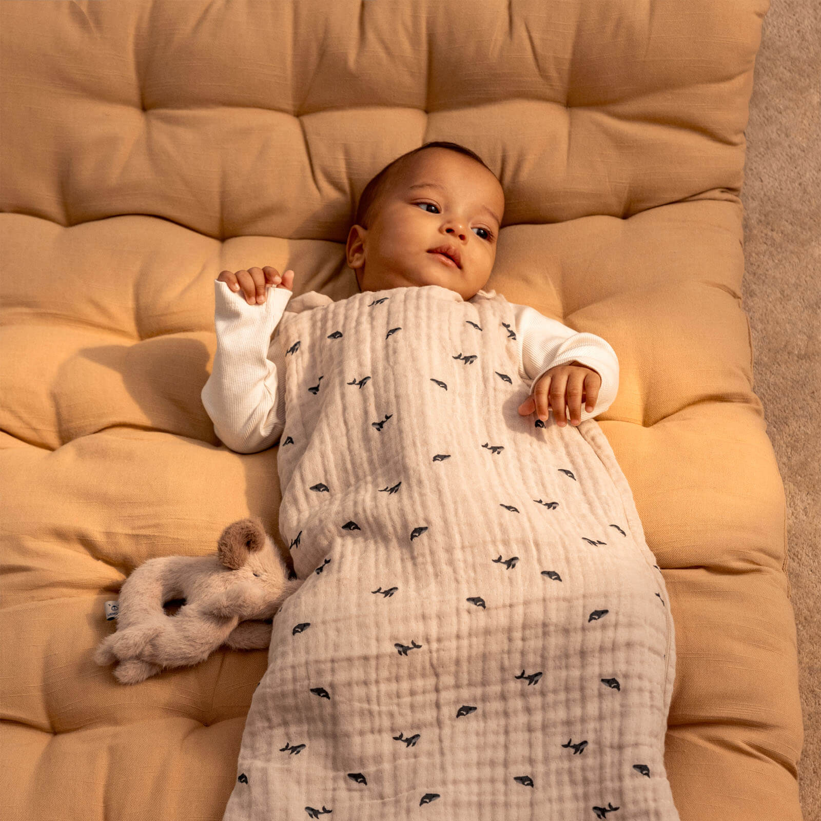 Flora Printed Sleeping Bag 56/68 - Mini Whale Sandy