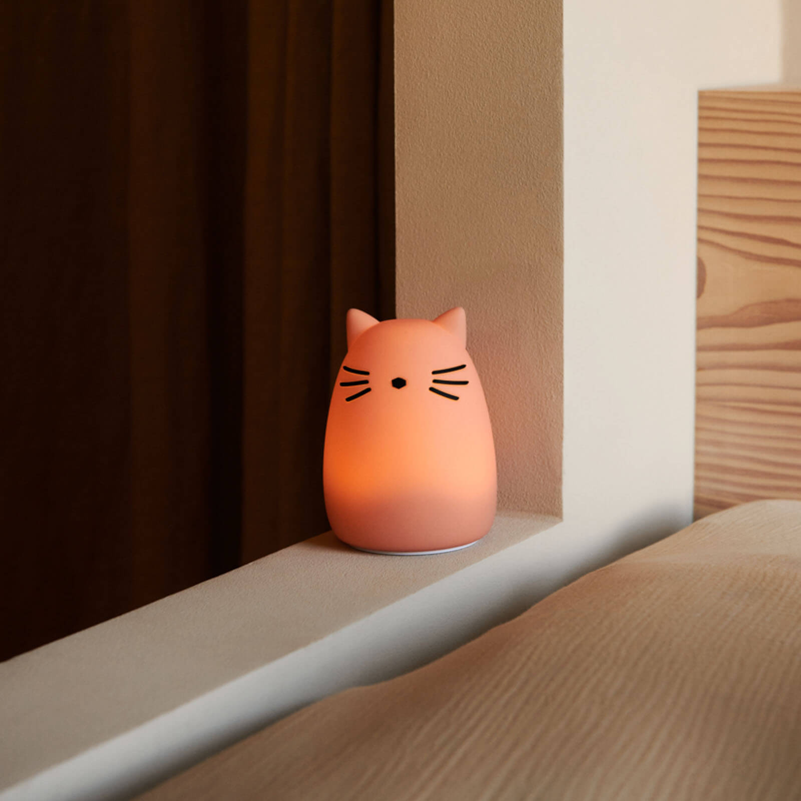 Winston Night Light Cat Rose