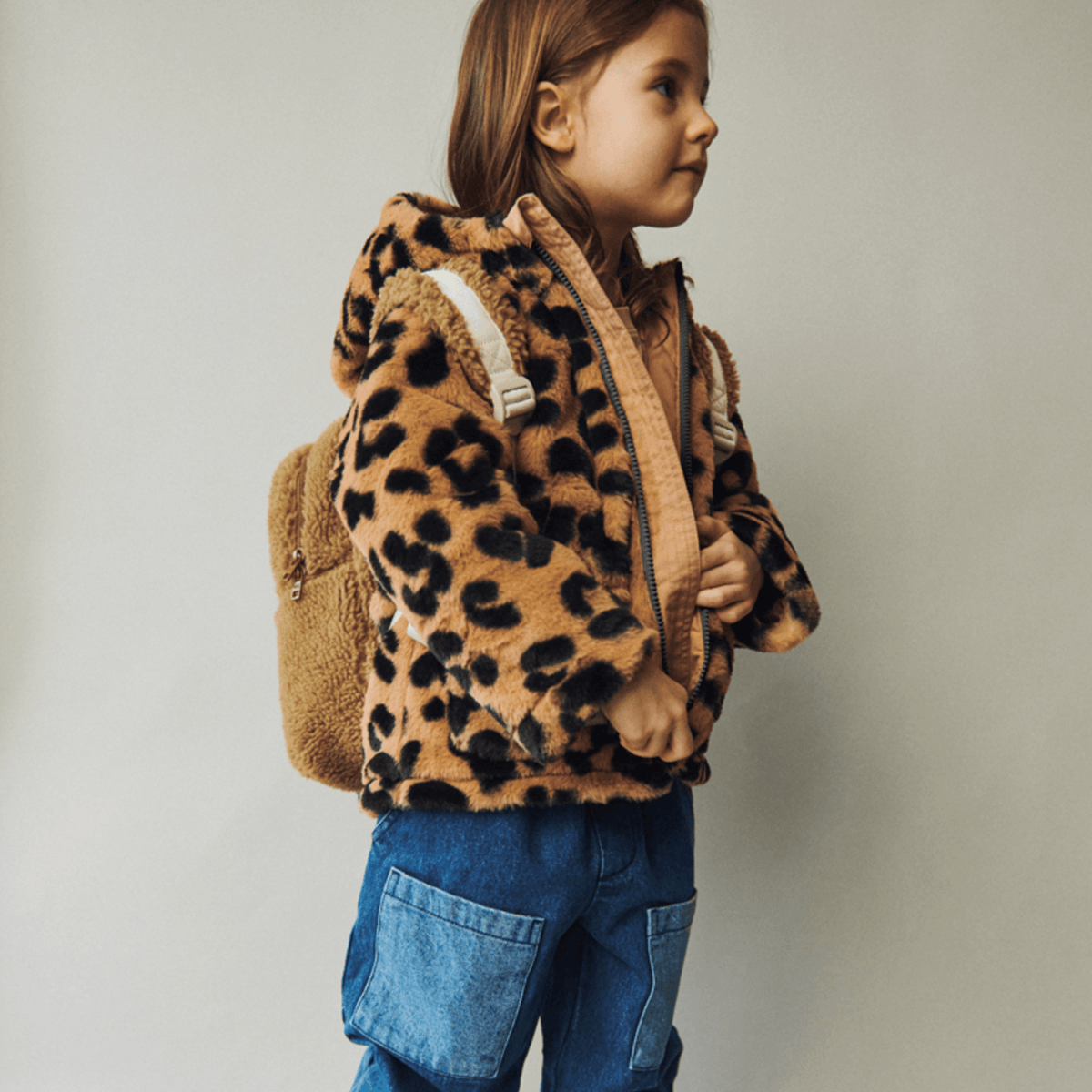 Bellie Bear Pile Backpack - Oat