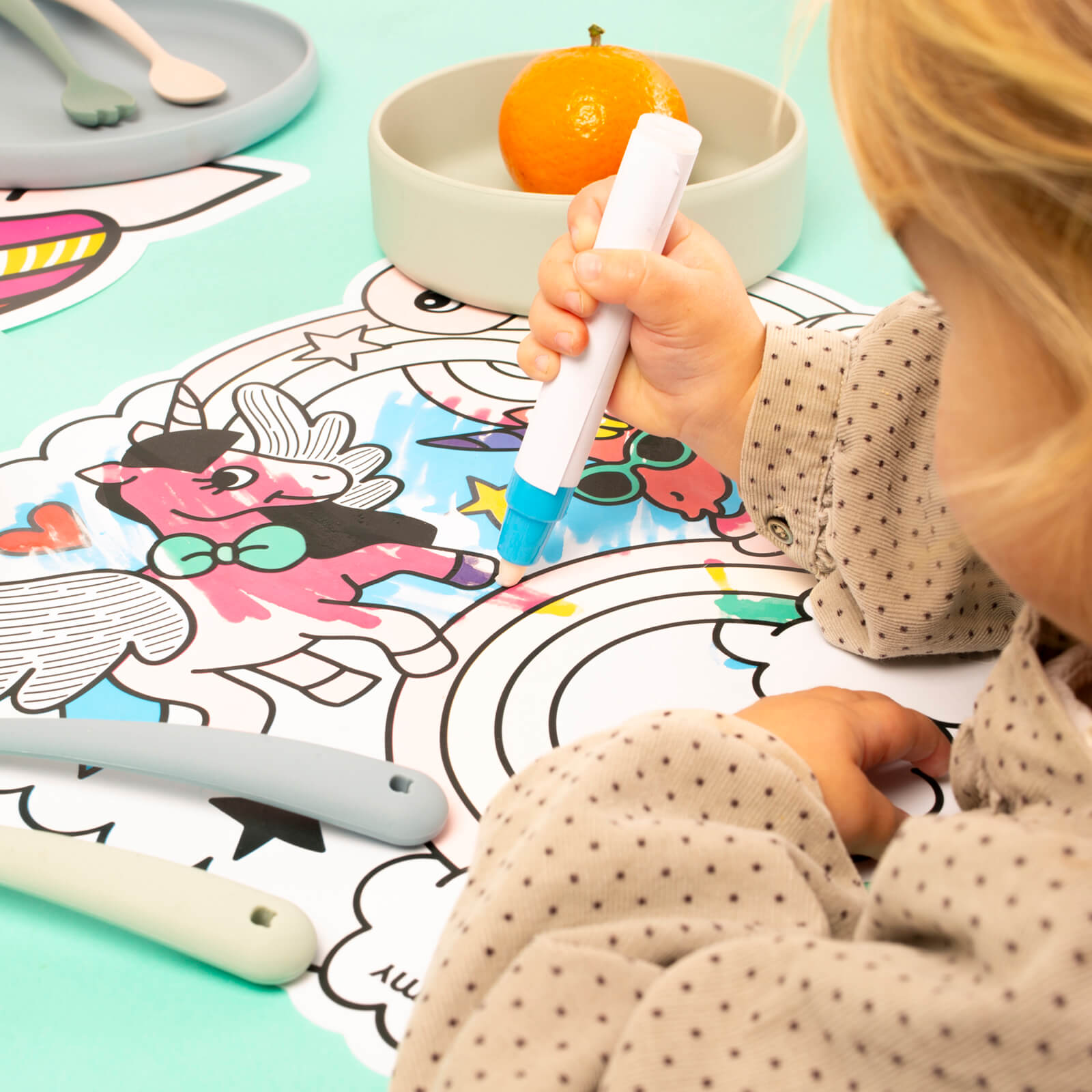 Magic Water Placemats - Lily