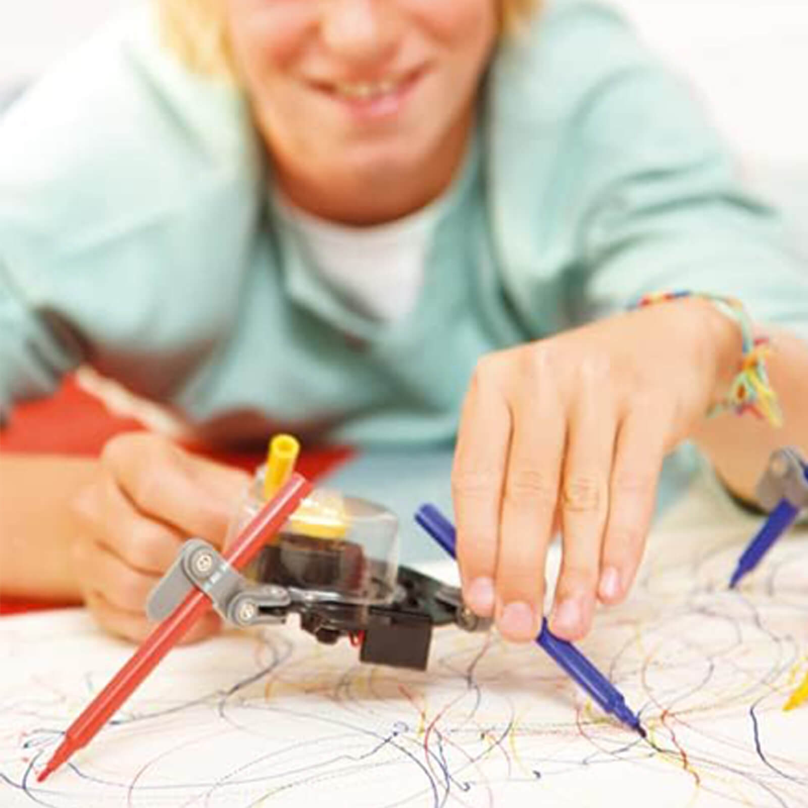 Kidzrobotix - Doodling Robot