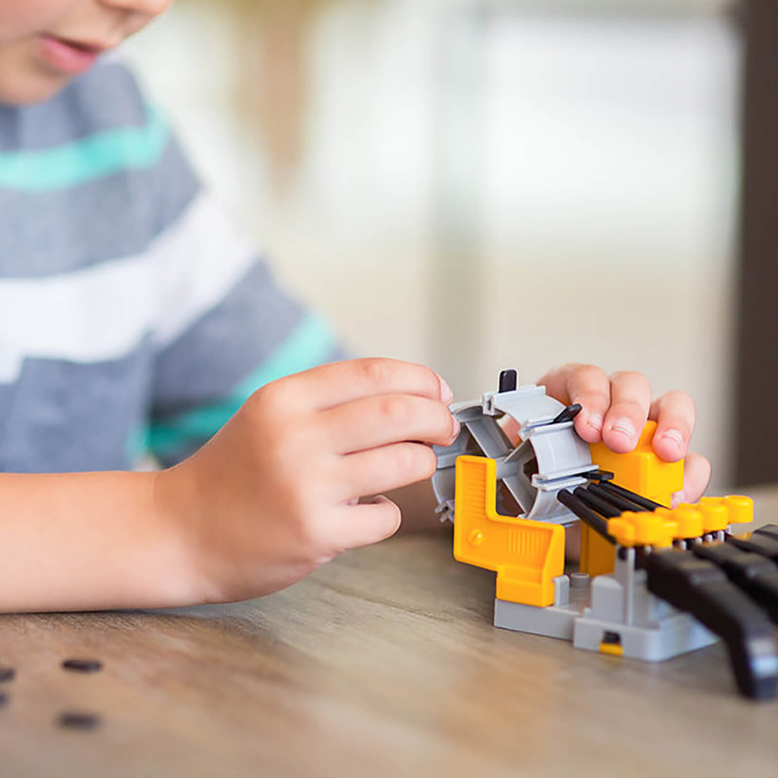 Kidzrobotix - Motorised Robot Hand