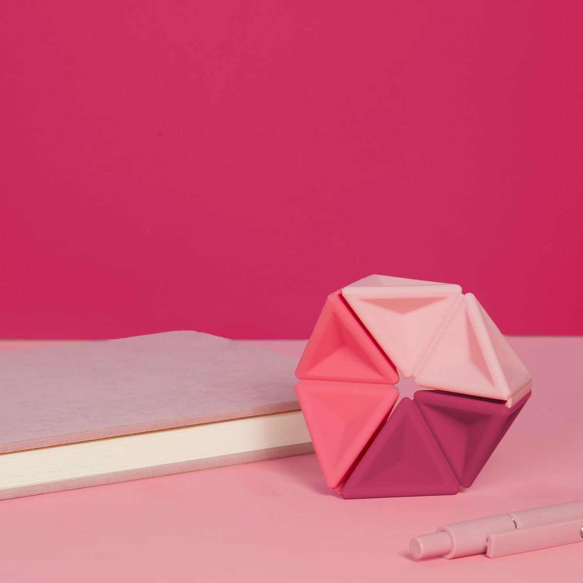 Pivot Silicone Flexagon - Magenta