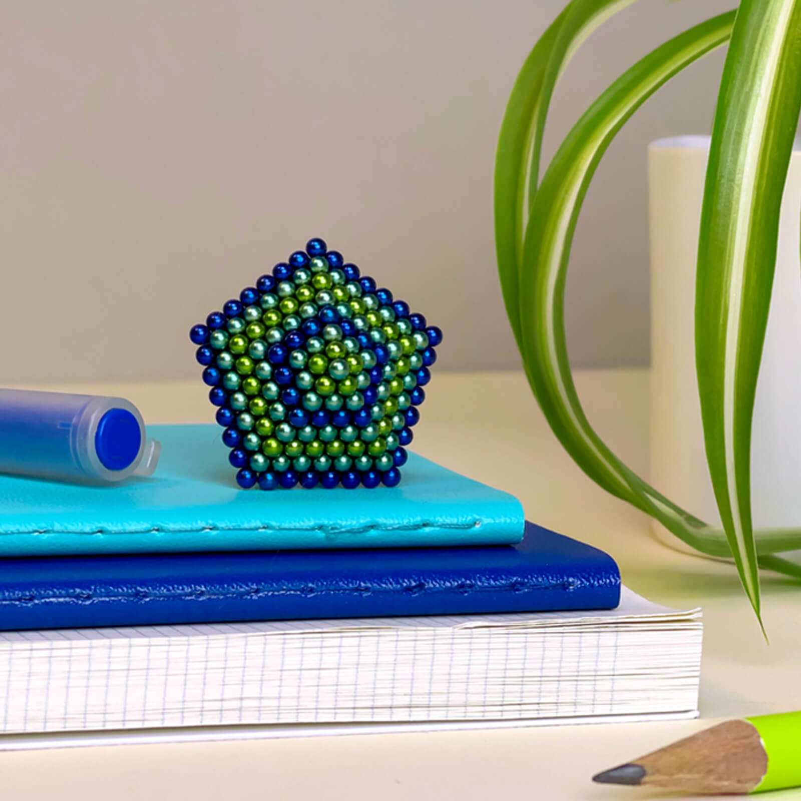 Mini Magnet Balls - Gradient Soothe