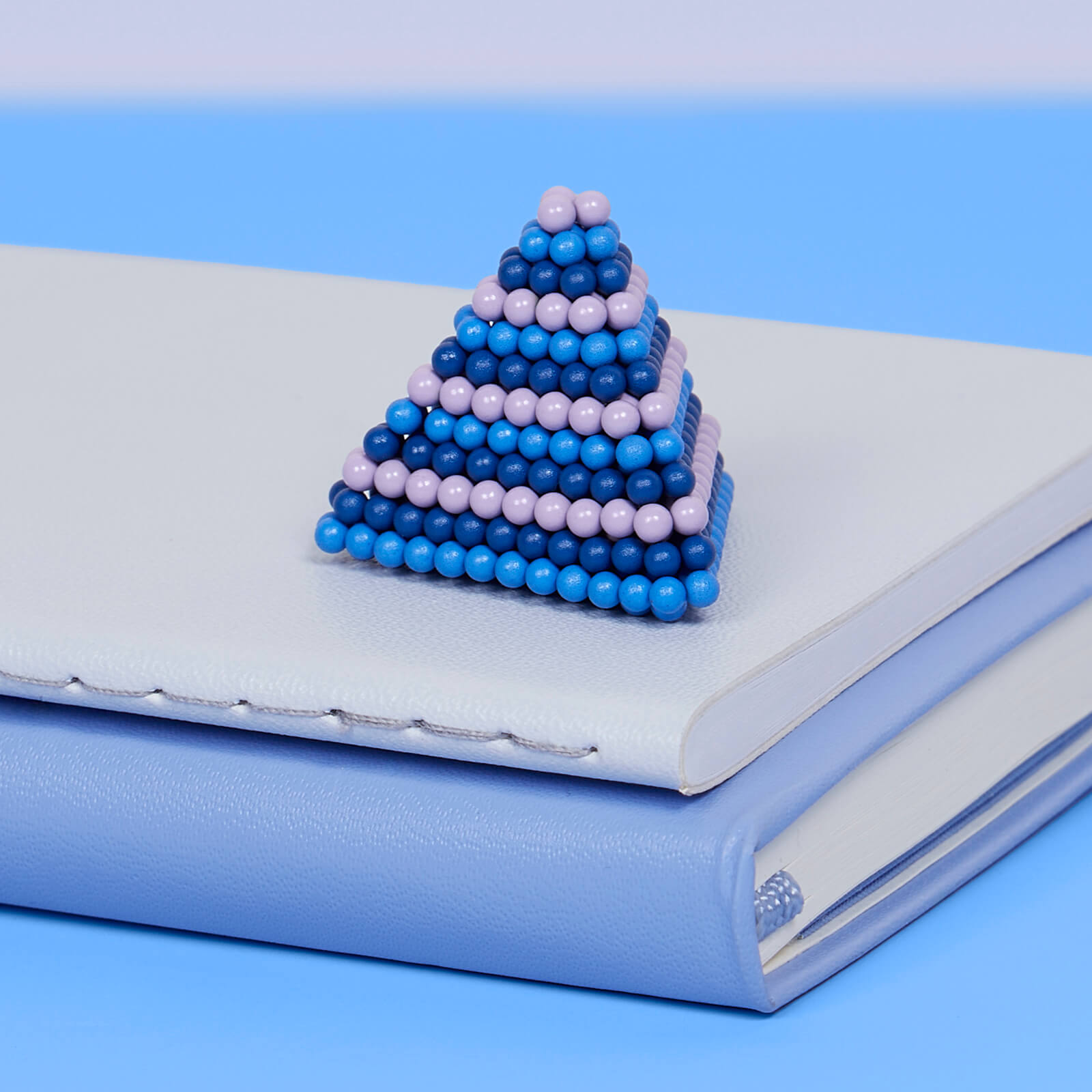 Mini Magnet Balls - Bolds Valiant