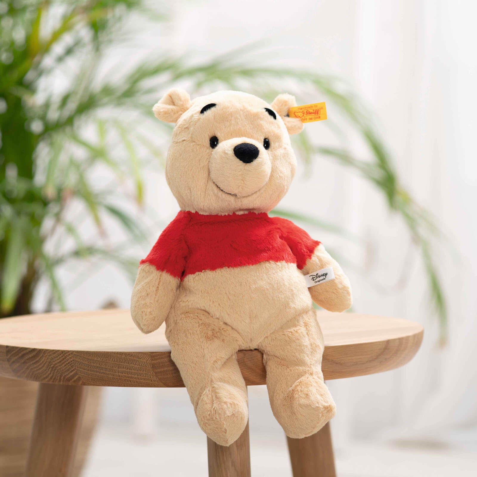 Disney Originals Winnie The Pooh 29cm