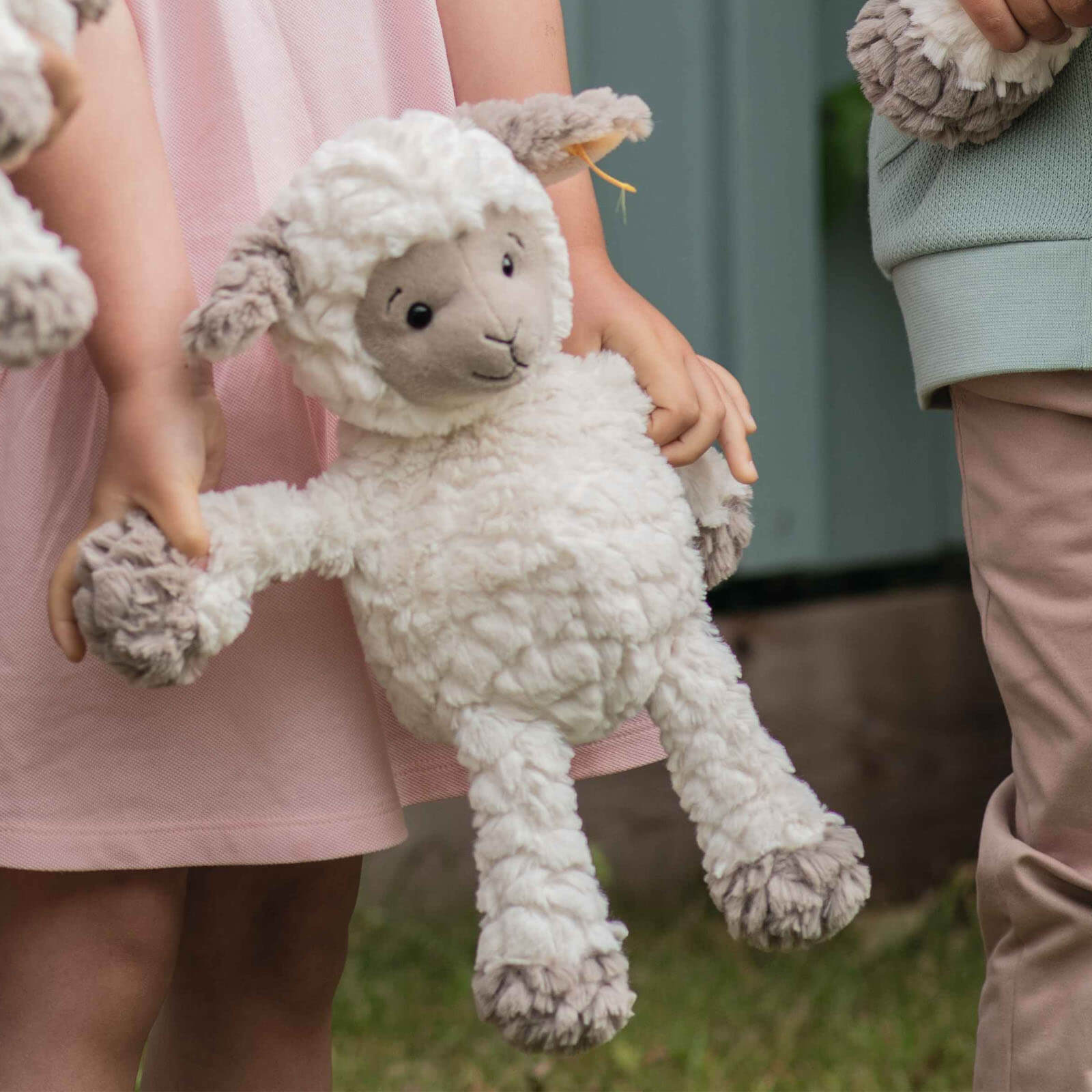 Steiff 073427 - Lita Lamm, weiß, Plüsch, 30 cm kaufen Steiff 073427 - Lita Lamm, weiß, Plüsch, 30 cm kaufen