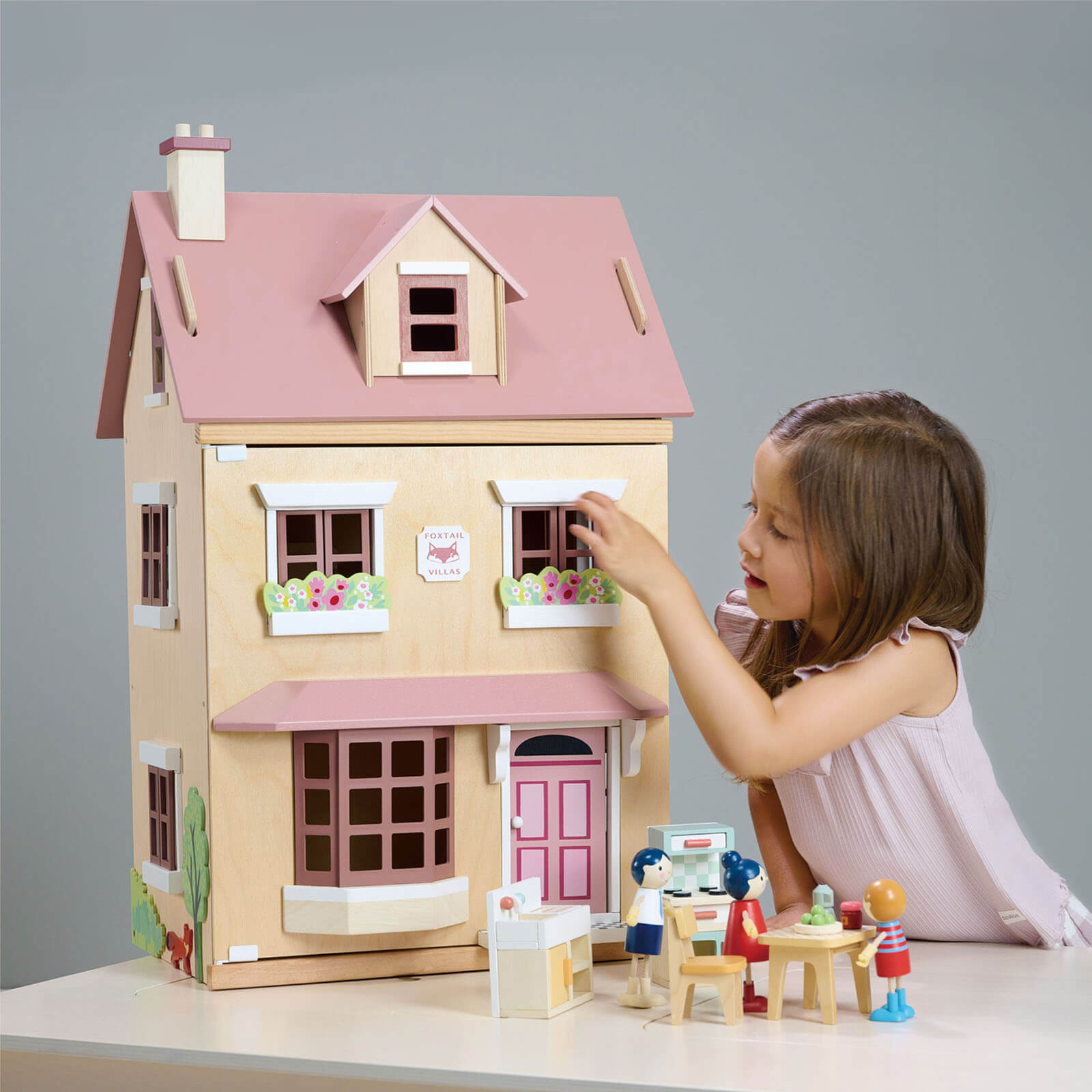 Foxtail Villa Dolls House and Furniture