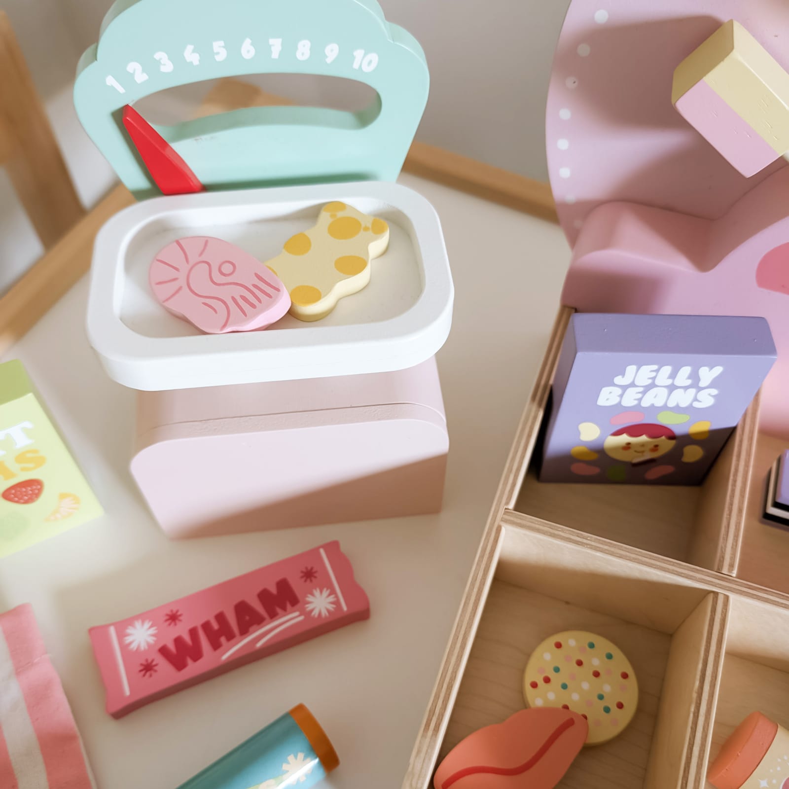 Sweetie Pic n Mix Play Shop