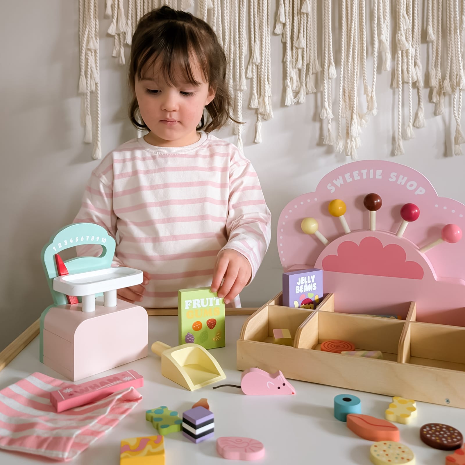 Sweetie Pic n Mix Play Shop