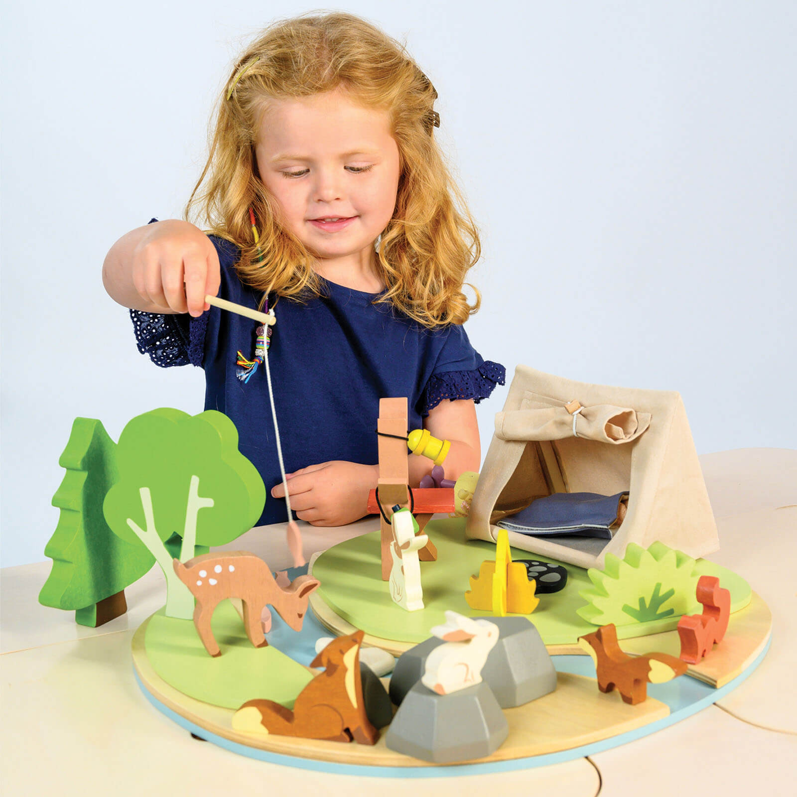 Wildlife Camping Play Set