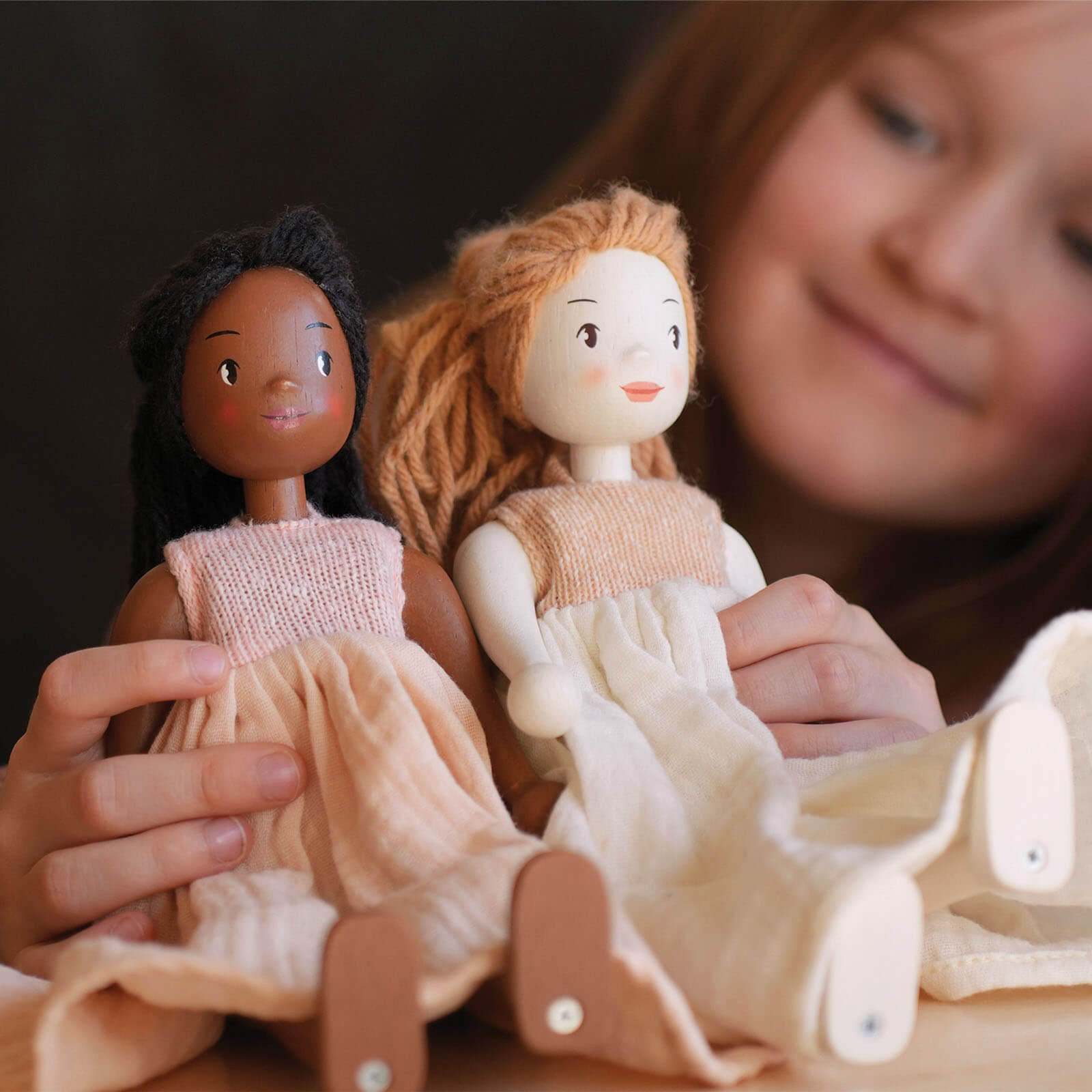 Wooden Doll - Ferne