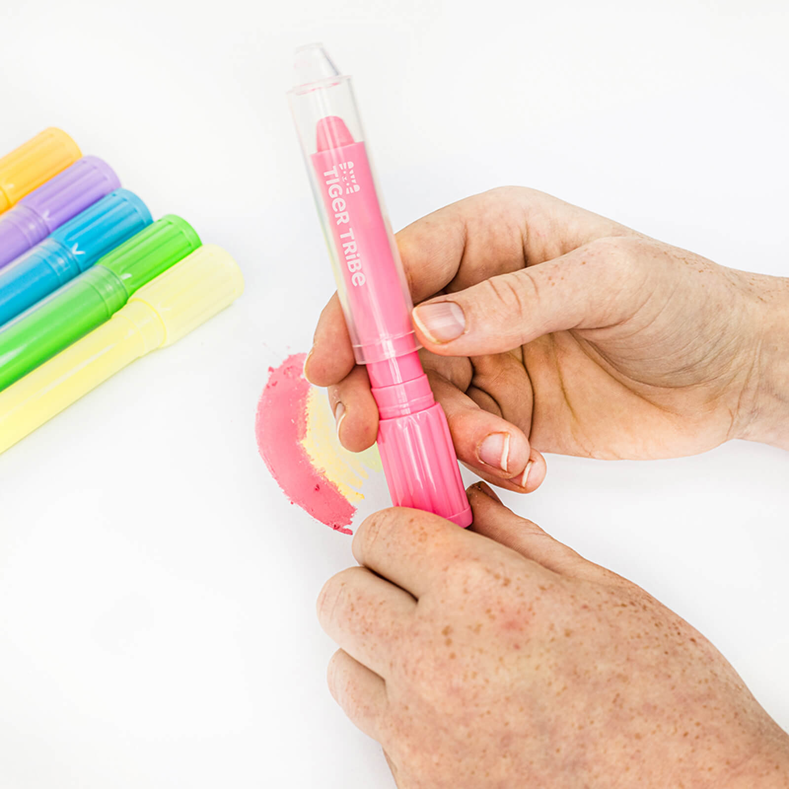 6 Pastel Silk Crayons