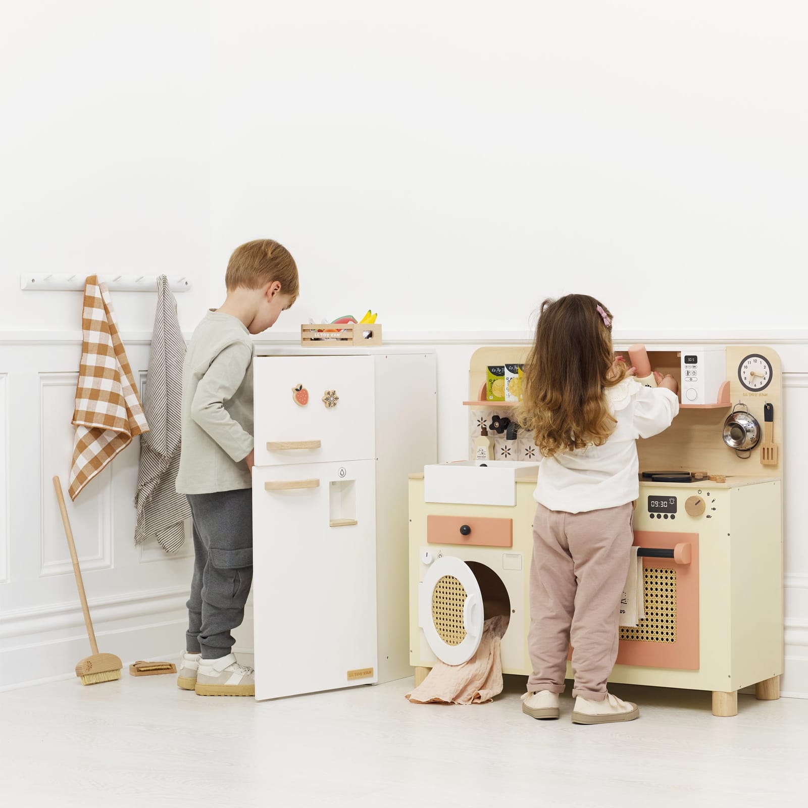 Family Size Wooden Play Kitchen