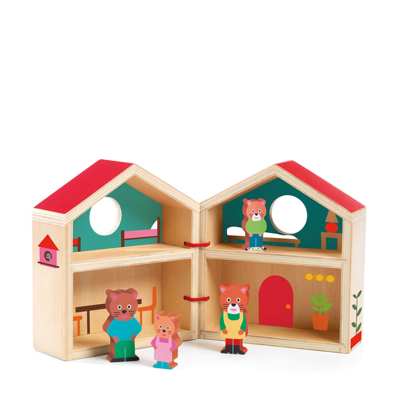 Mini House and 4 Figures