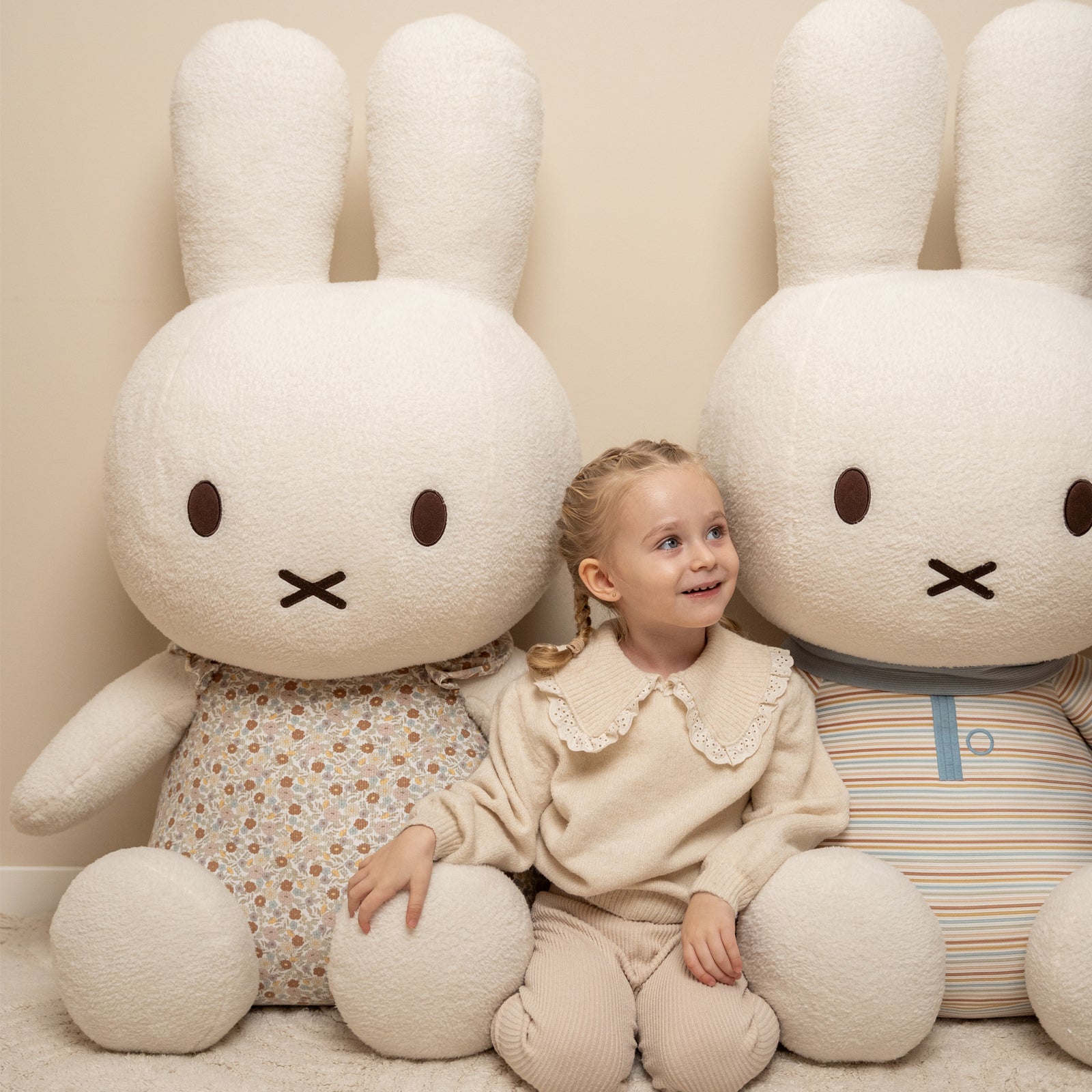 Miffy Cuddle Toy 100cm - Vintage Flowers
