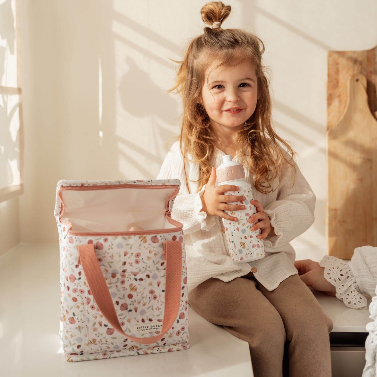 Cooler Lunch Bag - Flowers and Butterflies