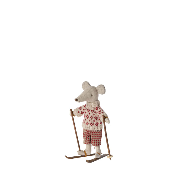 Ski and Ski Poles For Mum and Dad Mouse