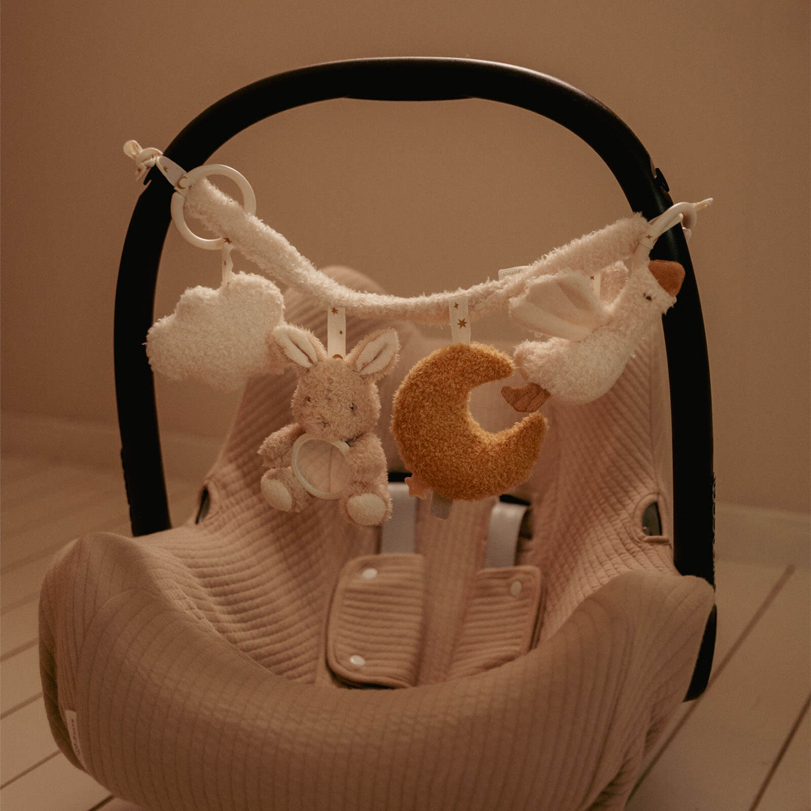Activity Toy Chain - Newborn Naturals