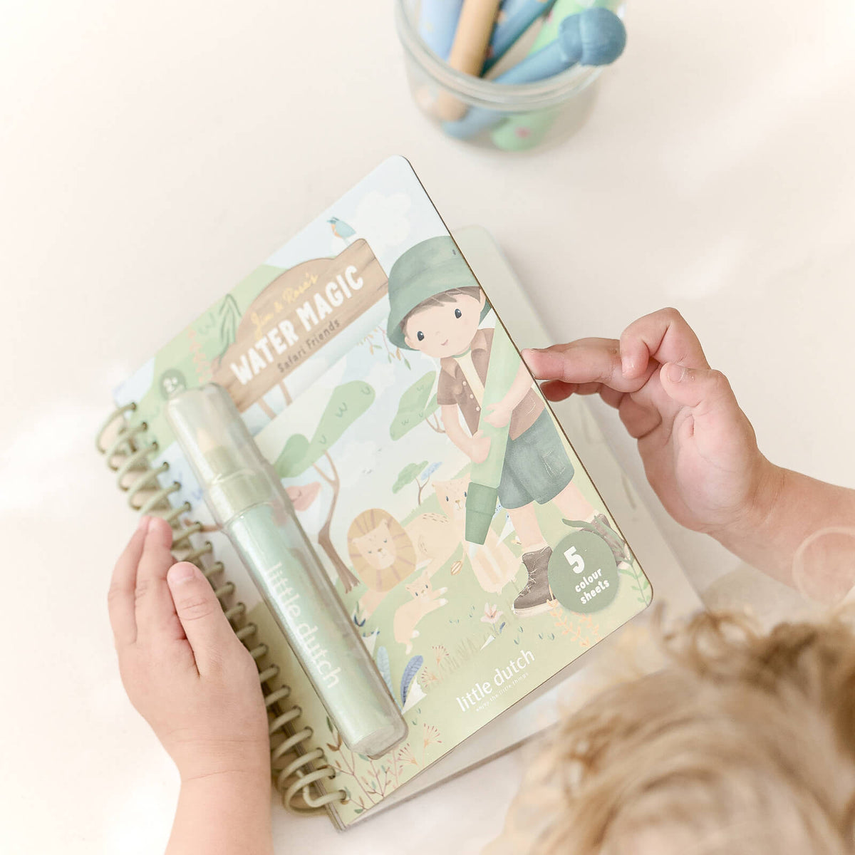 Water Magic Book - Safari Jim
