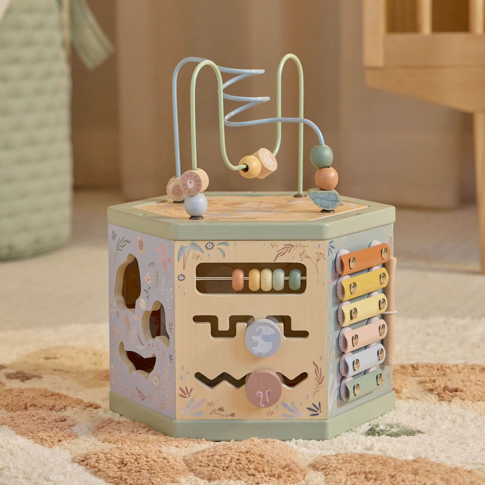 Wooden Activity Hexagon - Safari Friends