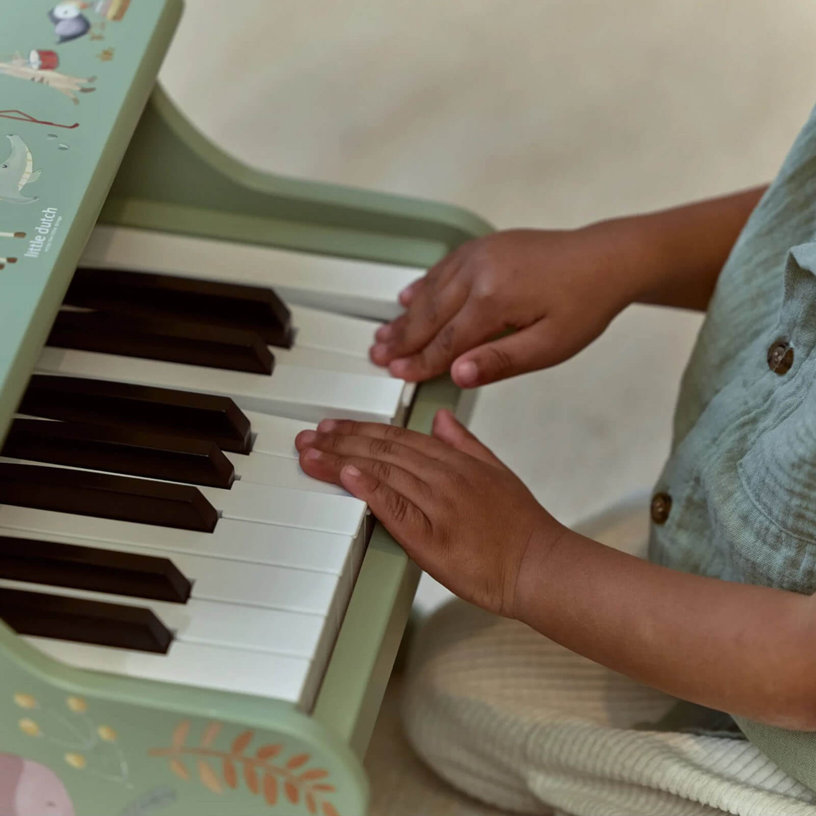 Wooden Piano - Green - Safari Friends
