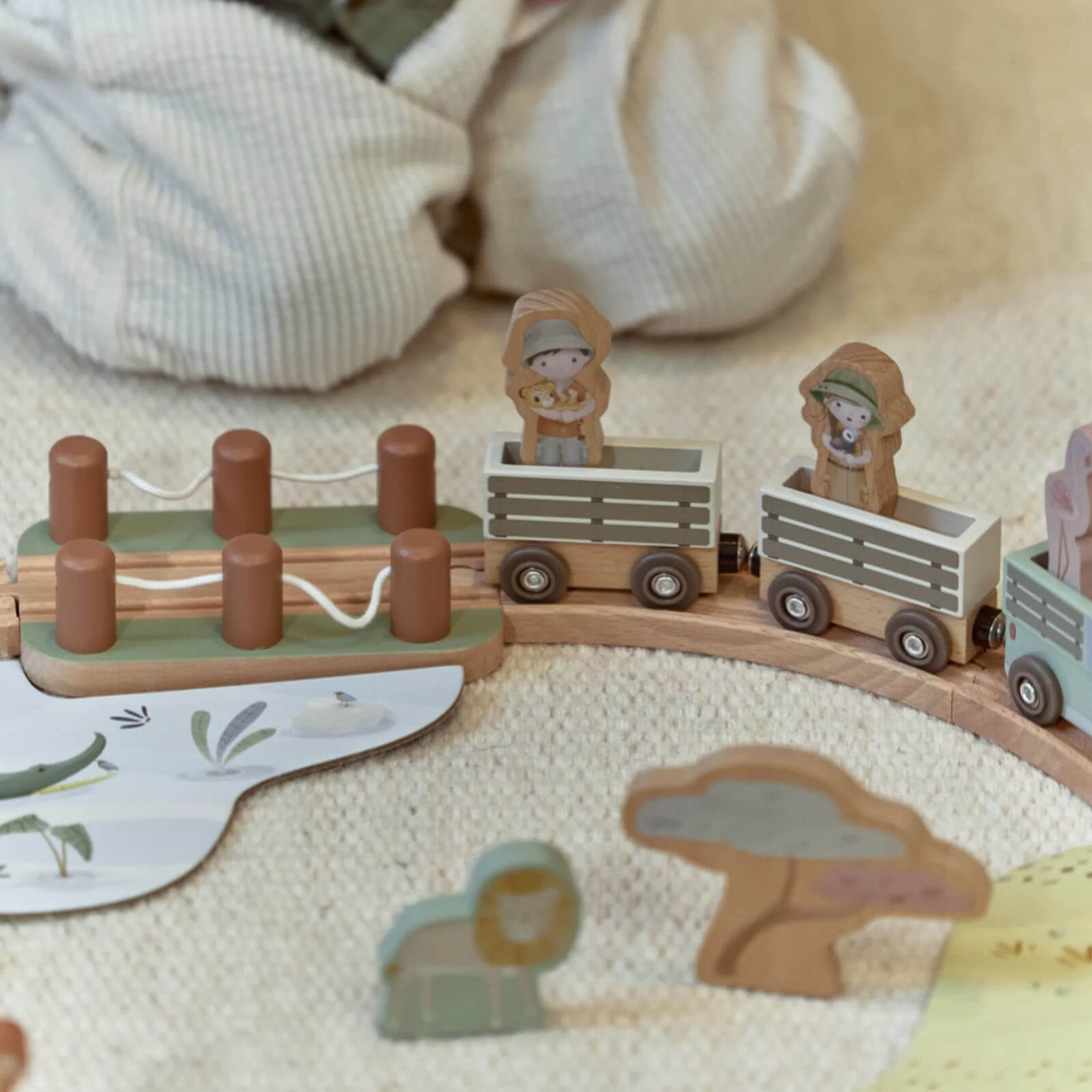 Wooden Train Set - Safari Friends