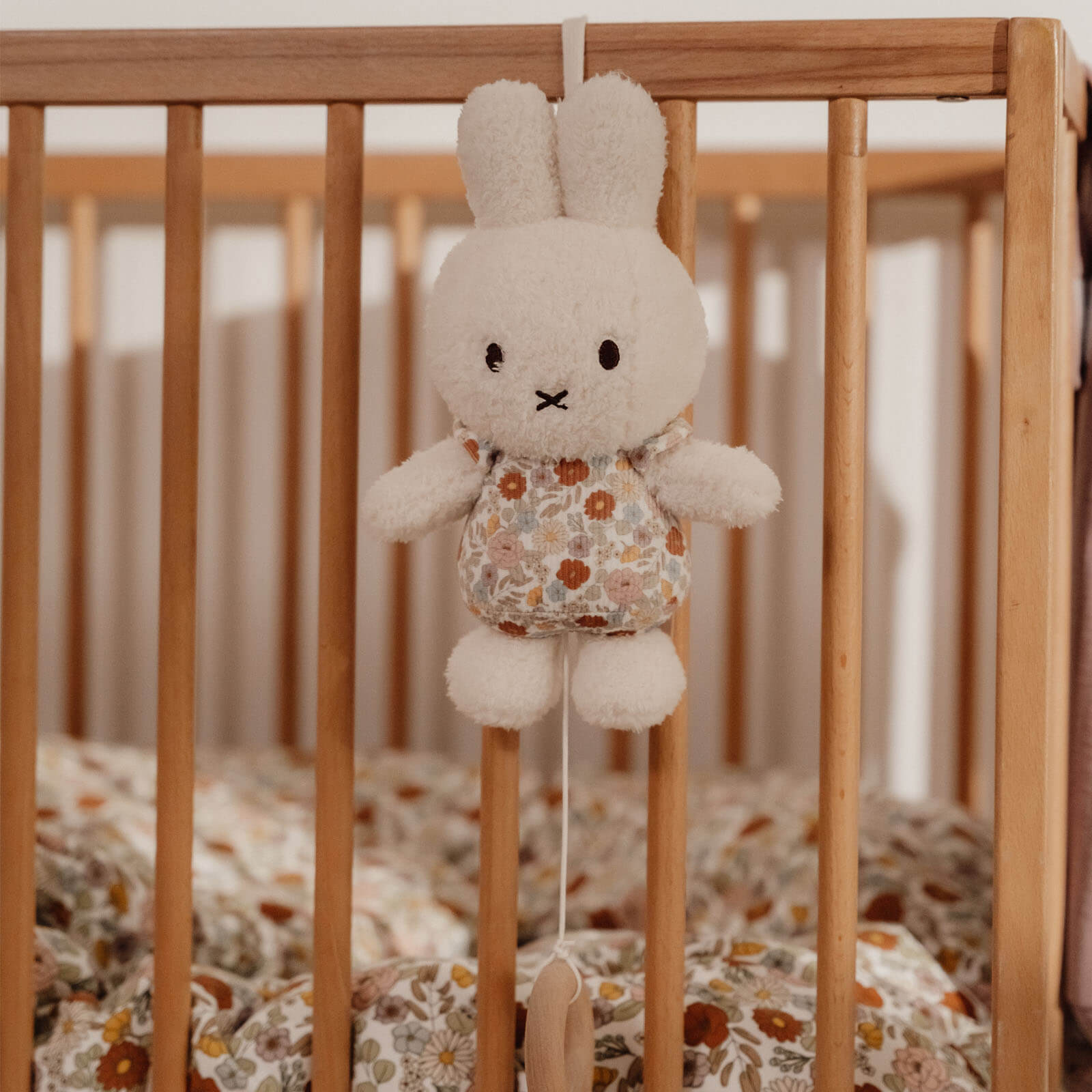 Miffy Vintage Flowers Music Pull Soft Toy