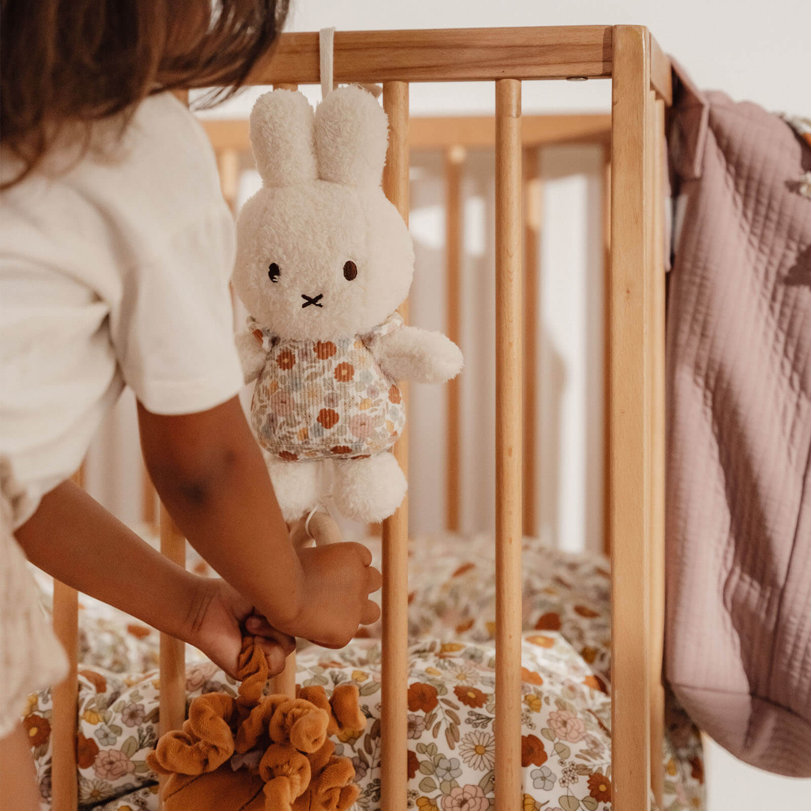 Miffy Vintage Flowers Music Pull Soft Toy