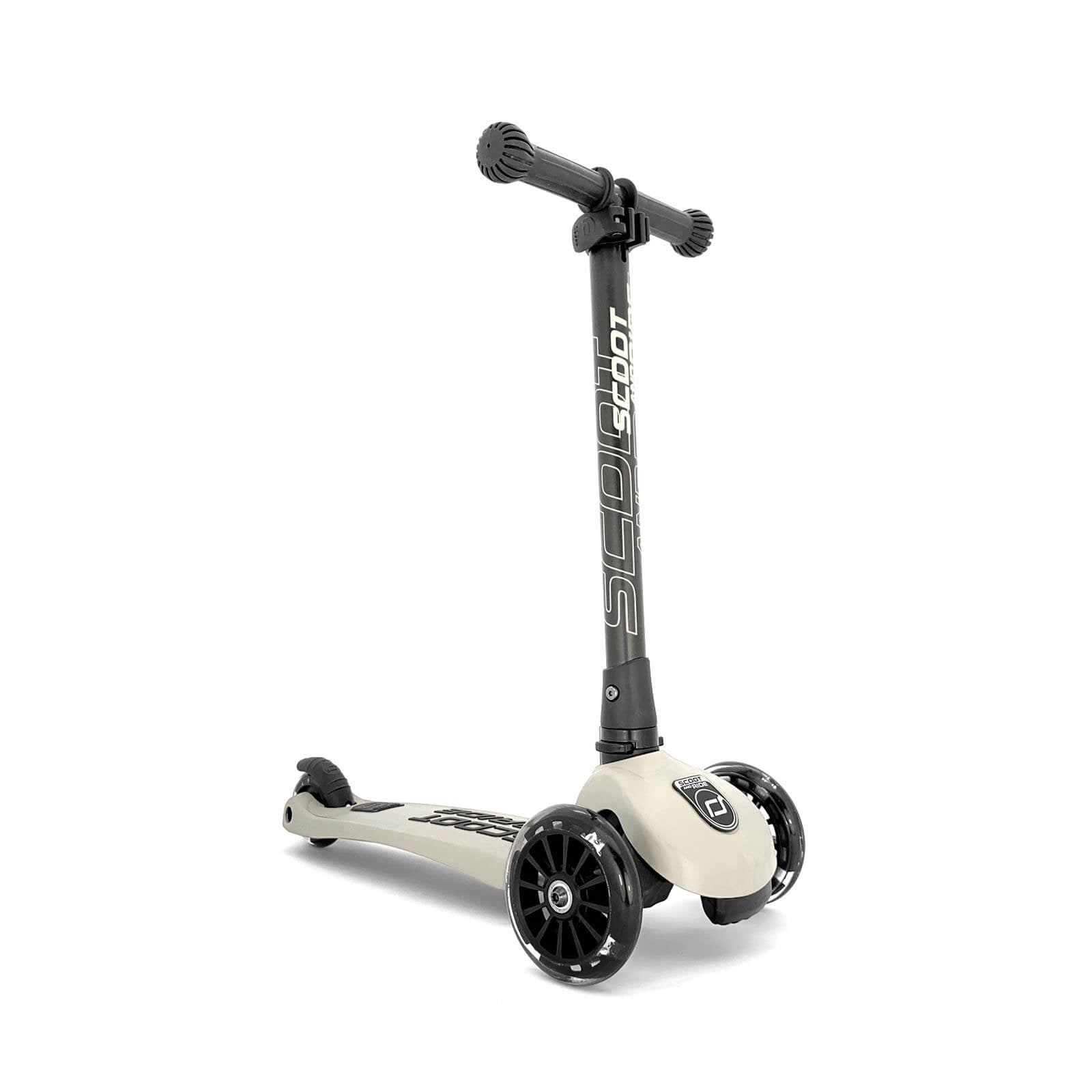 Highwaykick 3 LED Scooter - Ash