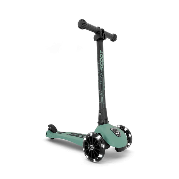 Highwaykick 3 LED Scooter - Forest