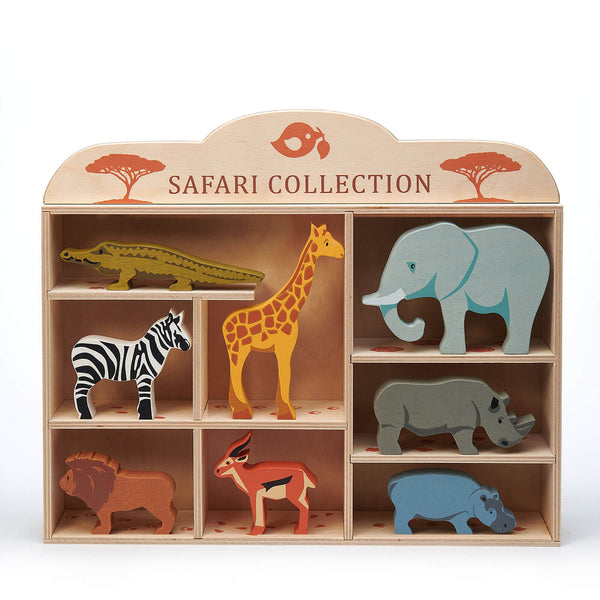 Safari Animals Set Plus Display Shelf
