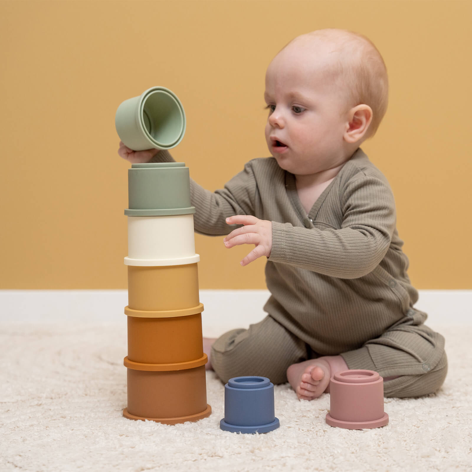 Stacking Cups - Vintage