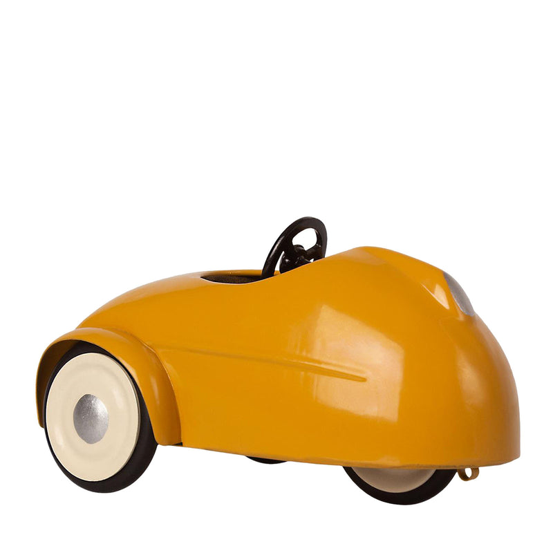 Mouse Car and Garage Yellow