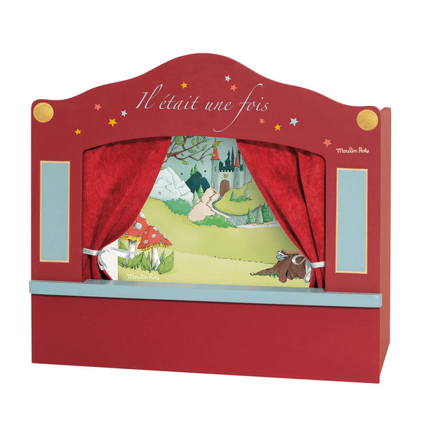 Red Puppet Theatre