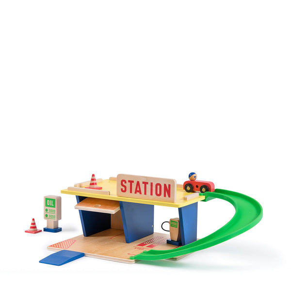 Car Station and Accessories