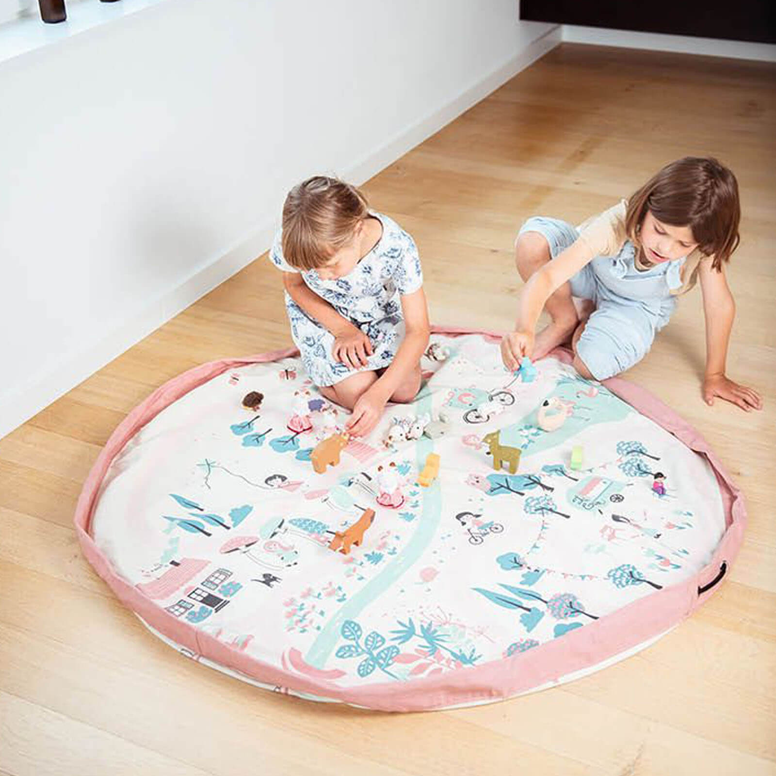 Walk In The Park Storage Bag / Playmat